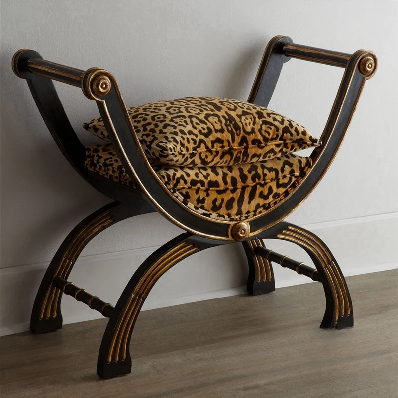 

Neo-classical light luxury style shoe-changing stool, solid wood carving, artistic creativity, armrests, sofa