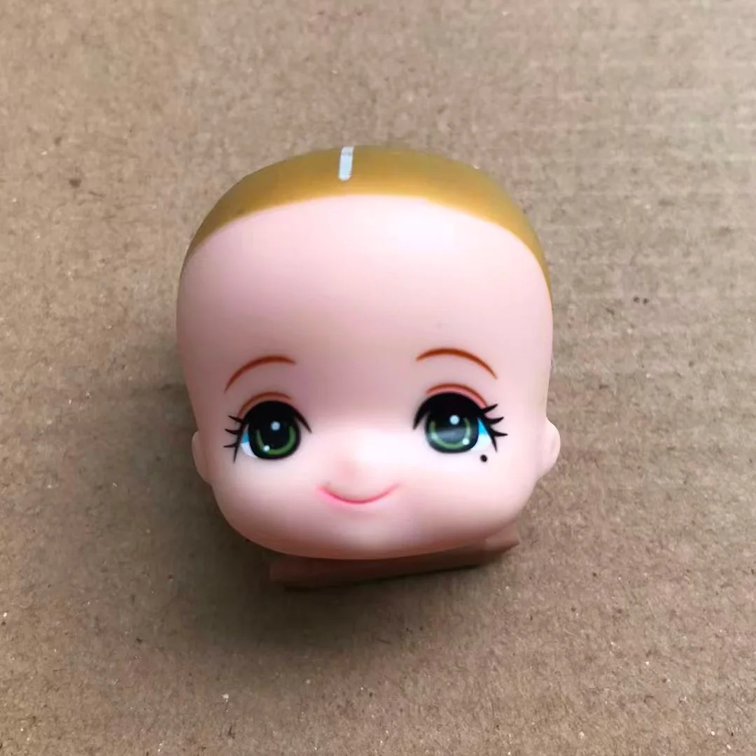 DIY ドレッシング リカ 白い肌のハゲ人形ヘッド ジェニー かわいい人形パーツ アクセサリー スキンケア メイクアップ シミュレーション フェイクヘアデザイン