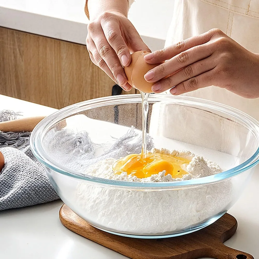 

Набор стеклянных мисок для смешивания из 8 предметов с крышками, безопасный для микроволновой печи и духовки, нескользящий край, идеально подходит для выпечки и хранения продуктов питания