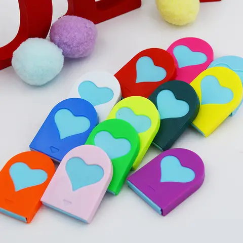 12 Pearlescent Shades Hair Chalk Set – Fruit Scent, Easy to Apply & Wash Out, Temporary Hair Color for Party & Cosplay
