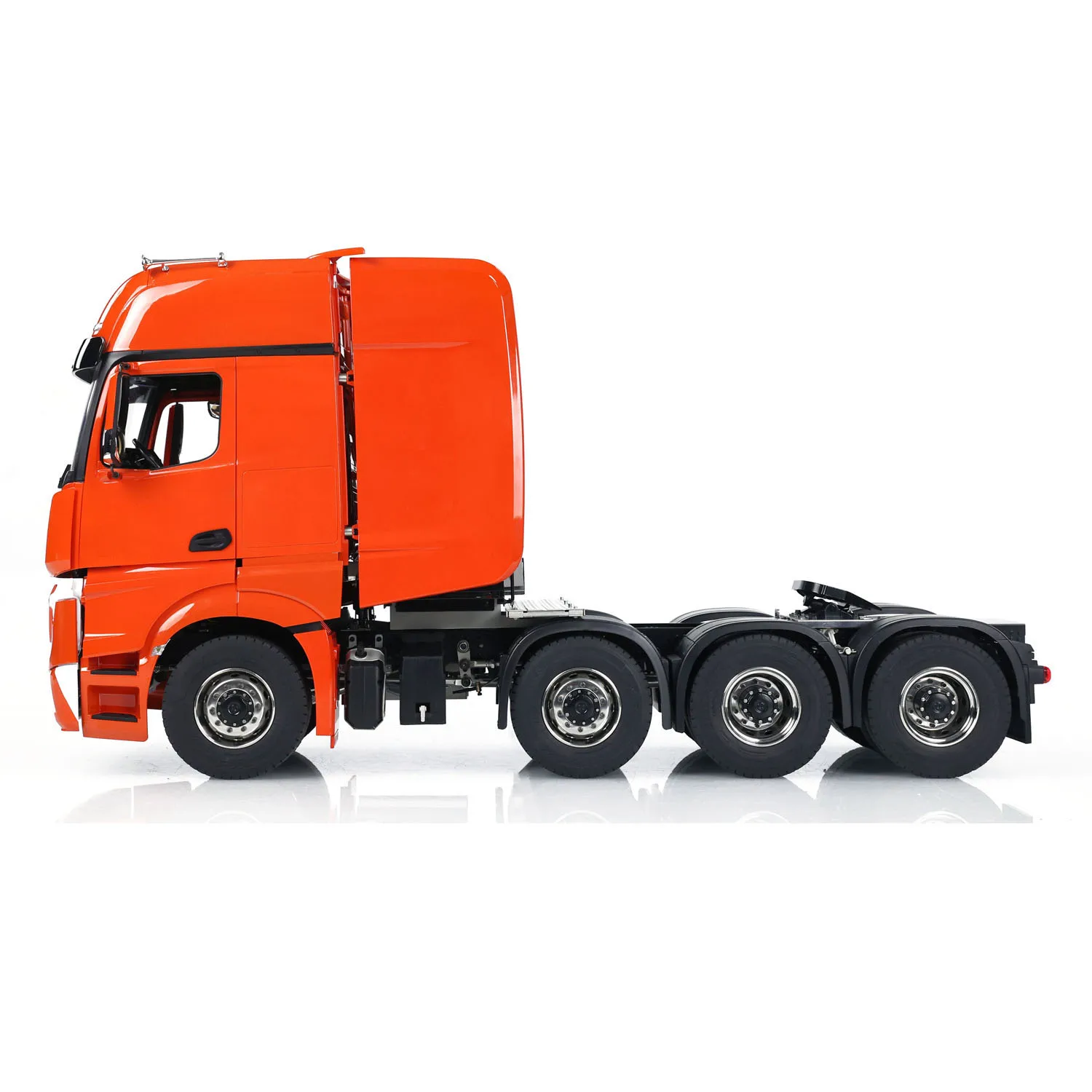 Customized 1/14 Metal 8x8 RC Tractor Truck Remote Control Car Painted Model W/Differential Lock Motor Servo Sound Toy TH20008