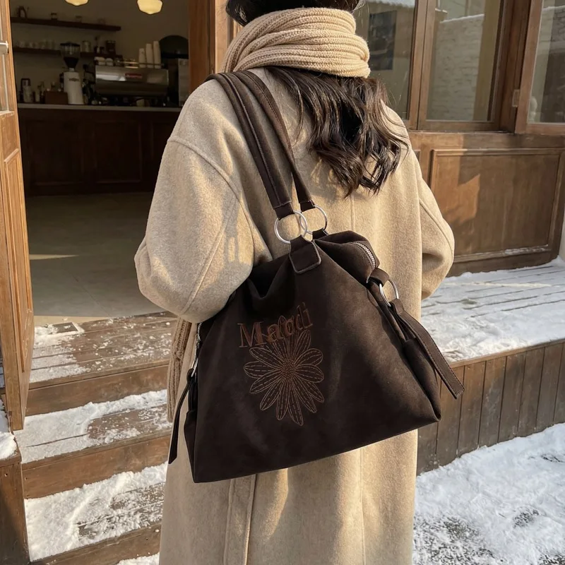 

New Maillard Style Handheld Commuter Hand Bag Winter Women's Bag Retro Suede Tote Large Capacity Casual Shoulder Underarm Bag