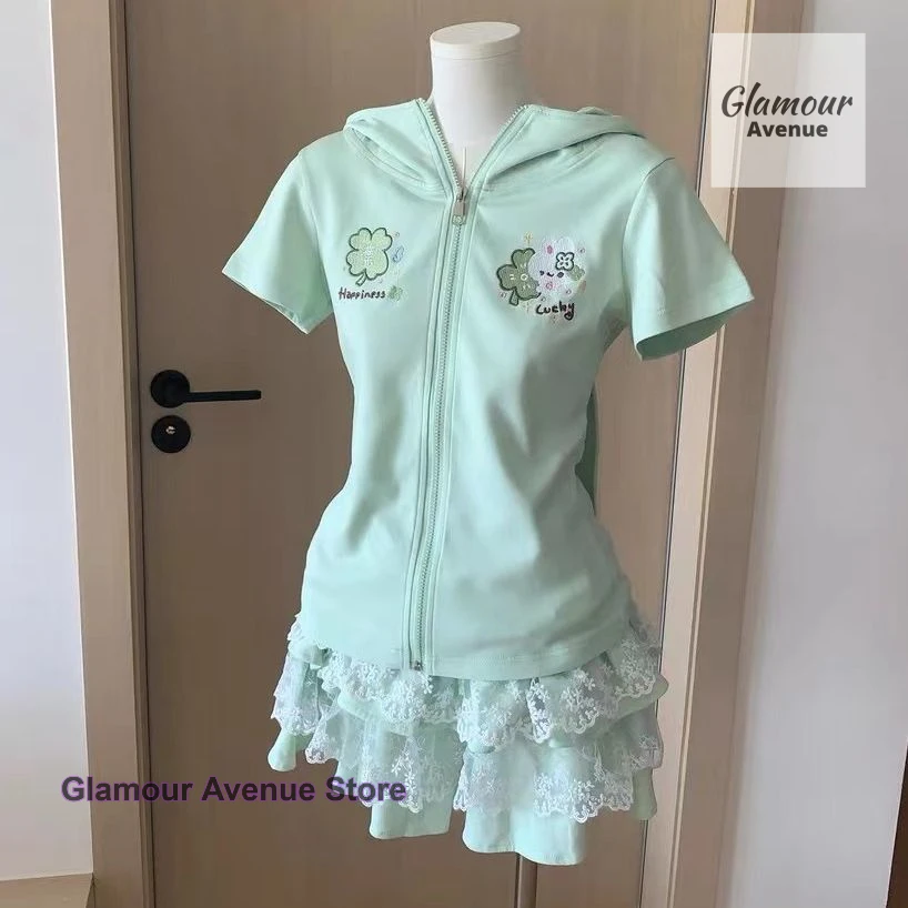 Japanese subculture cute soft girl Joker rabbit ears hooded short sleeve T-shirt female summer new fashion slim hot girl top.