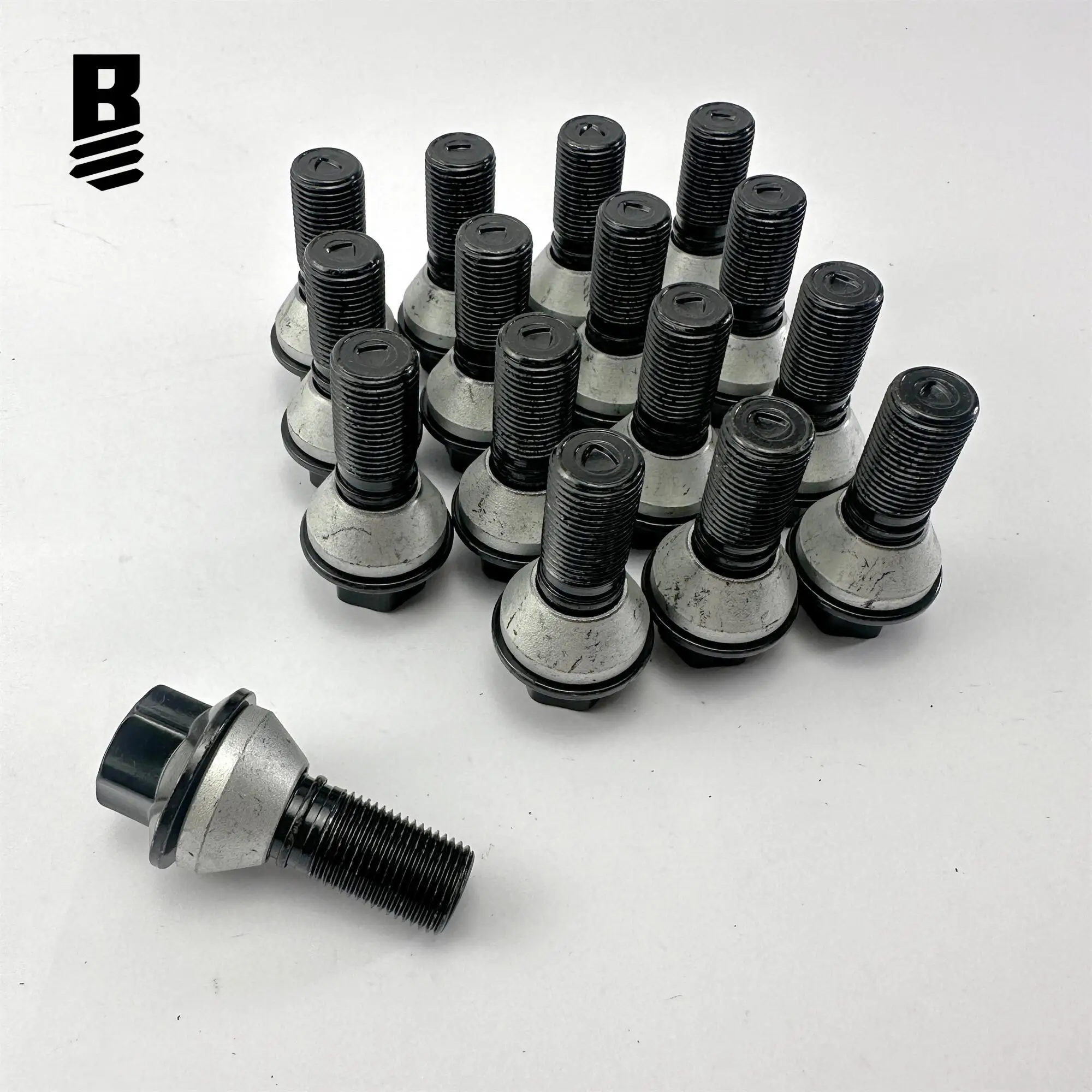 36136795153 Bolt Boss Bolt for BMW X5 G05 X6 G06 3 Series G20 X4 F98 Z4 G29 X7 G07 IX I20