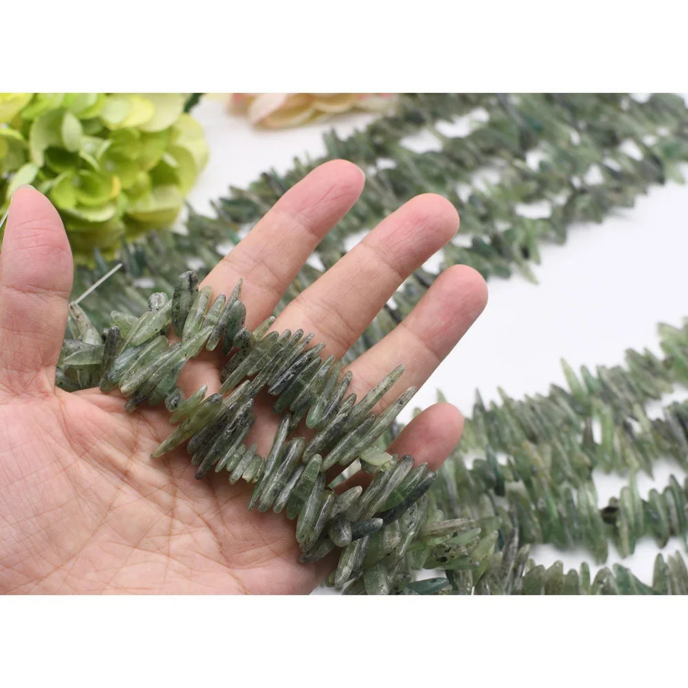 4-6x12-25mm Natural 1strand Green Crystals Natural Irregular Quartz Crystals Loose Stones 15