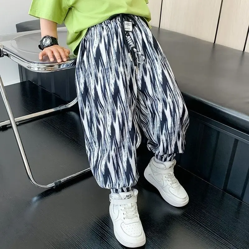 

【Новинка 2025 года】Детские летние штаны от комаров — легкие дышащие повседневные шорты в корейском стиле для маленьких мальчиков и девочек