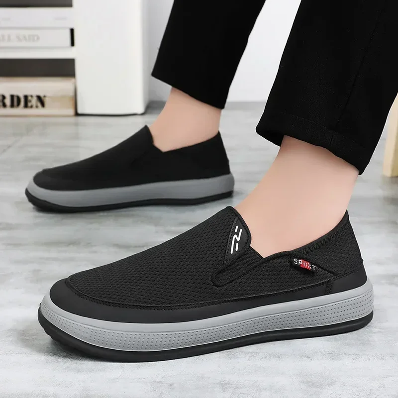 Men's Summer New Single Shoes Lightweight Breathable Sports Mesh Shoes Casual Wear Resistant Cloth Shoes