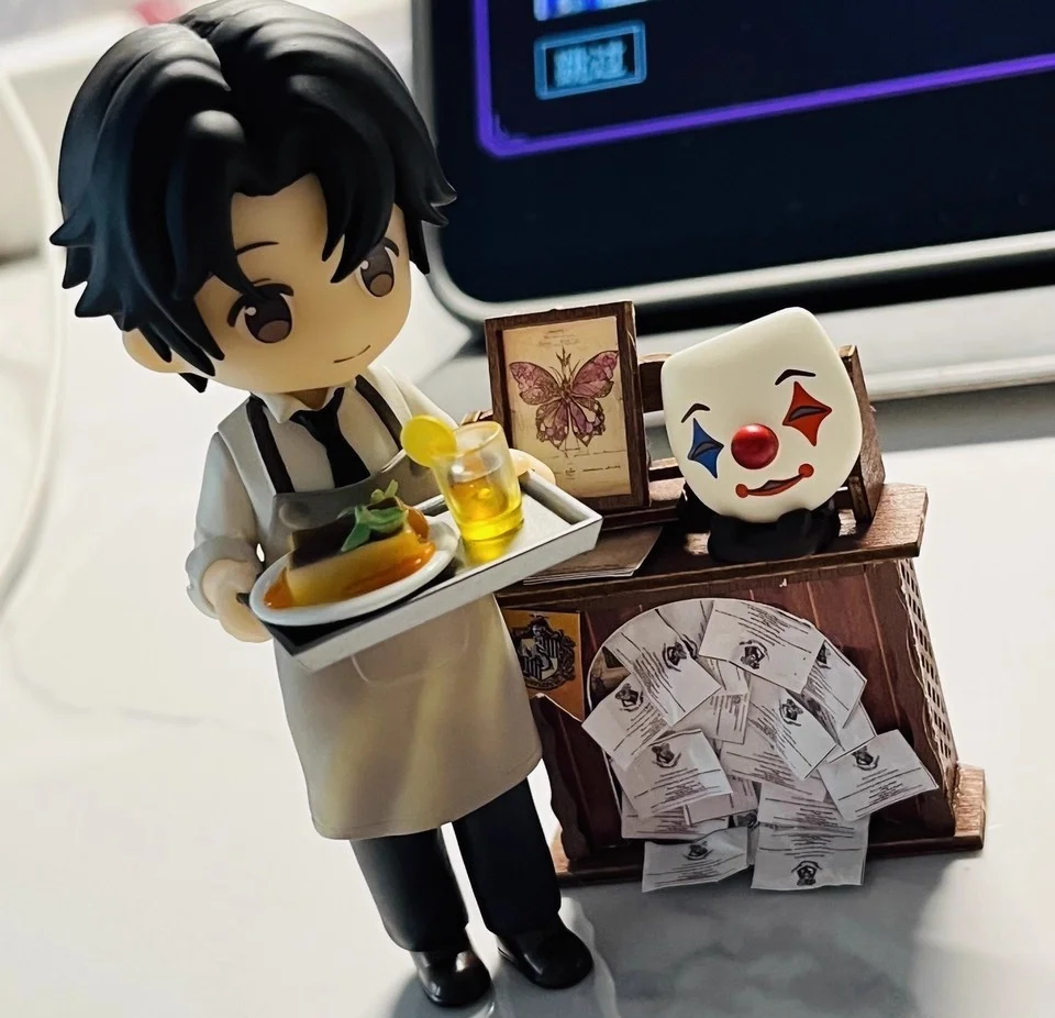 

Оригинальная фигурка сцены Hot Lord Of Mysteries Dinner Q-Version от дома Моретти, экшн-фигурки аниме, модель орнамента, сбор