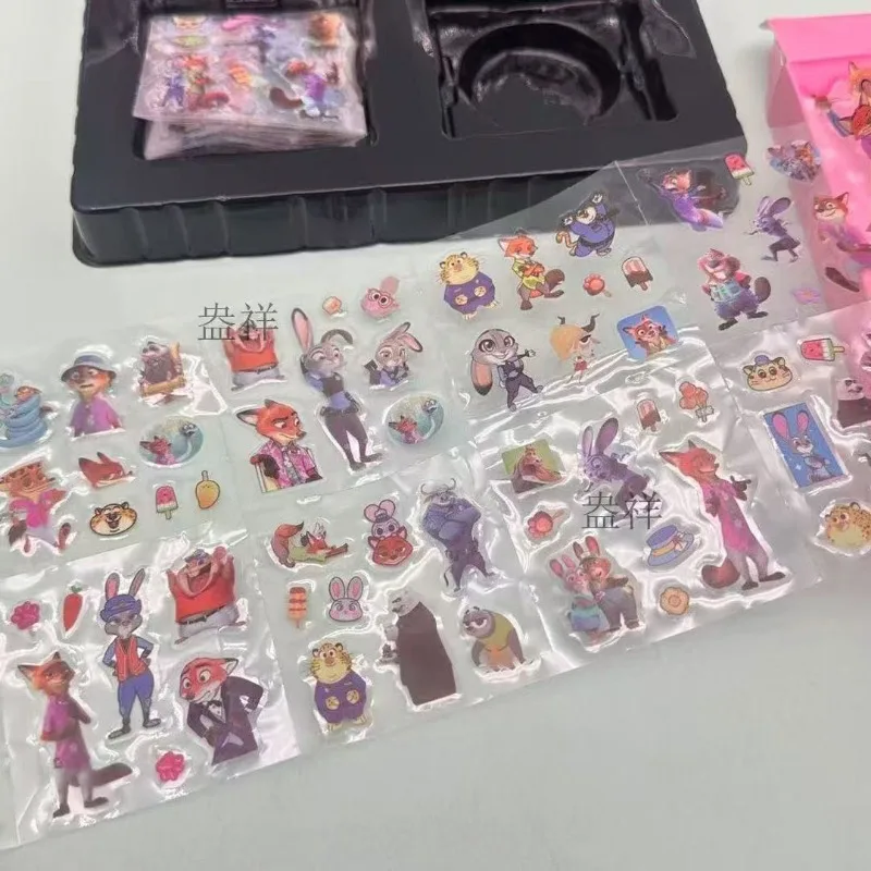 Disney Zootopia Kawaii Cartoon 100 Stück Aufkleber Geschenkbox Keine Duplikate Einzigartige Designs mit Nick Judy Charaktern Weihnachtsgeschenk