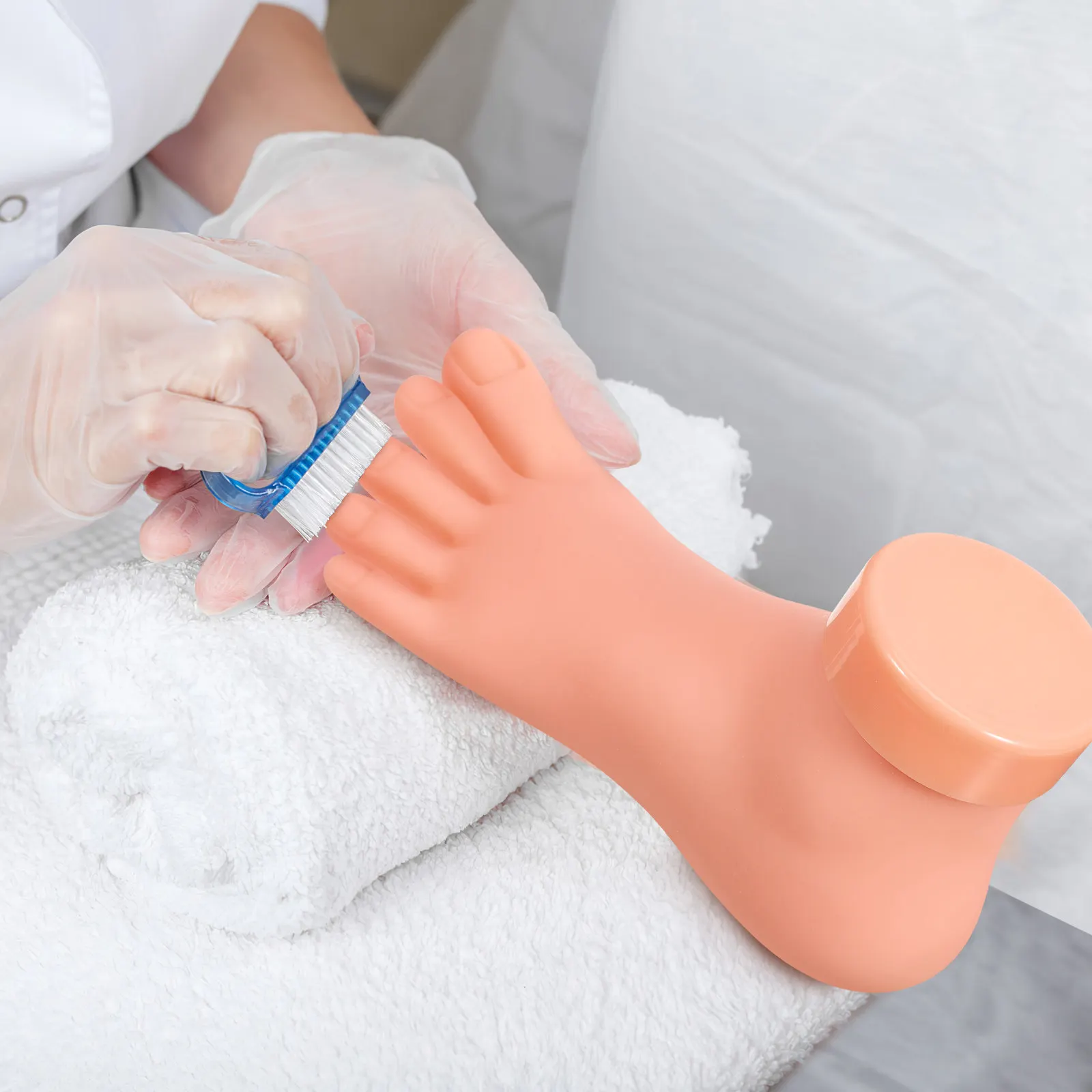 

Nail Art Practice Foot Real Skin Touch Manicure Training Tool Easy Operation Nail Tips Sculptured Nails Practice