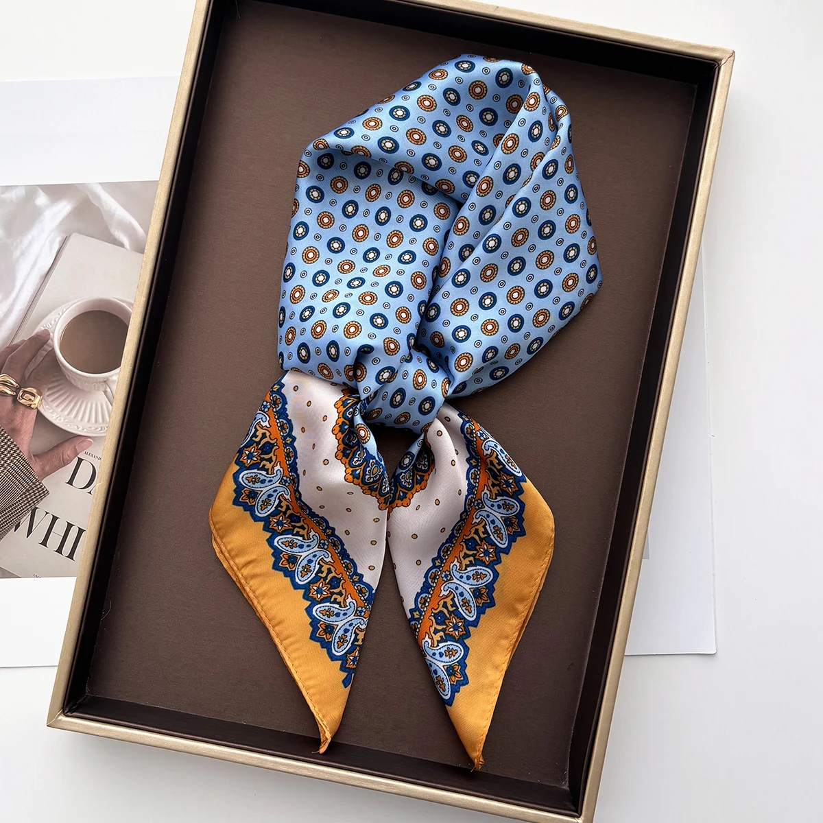 

Printed Square Scarf For Women Stylish Imitation Silk Scarves Bandanas Luxury Hijab Neckerchief Elegant Beach Shawl Wraps