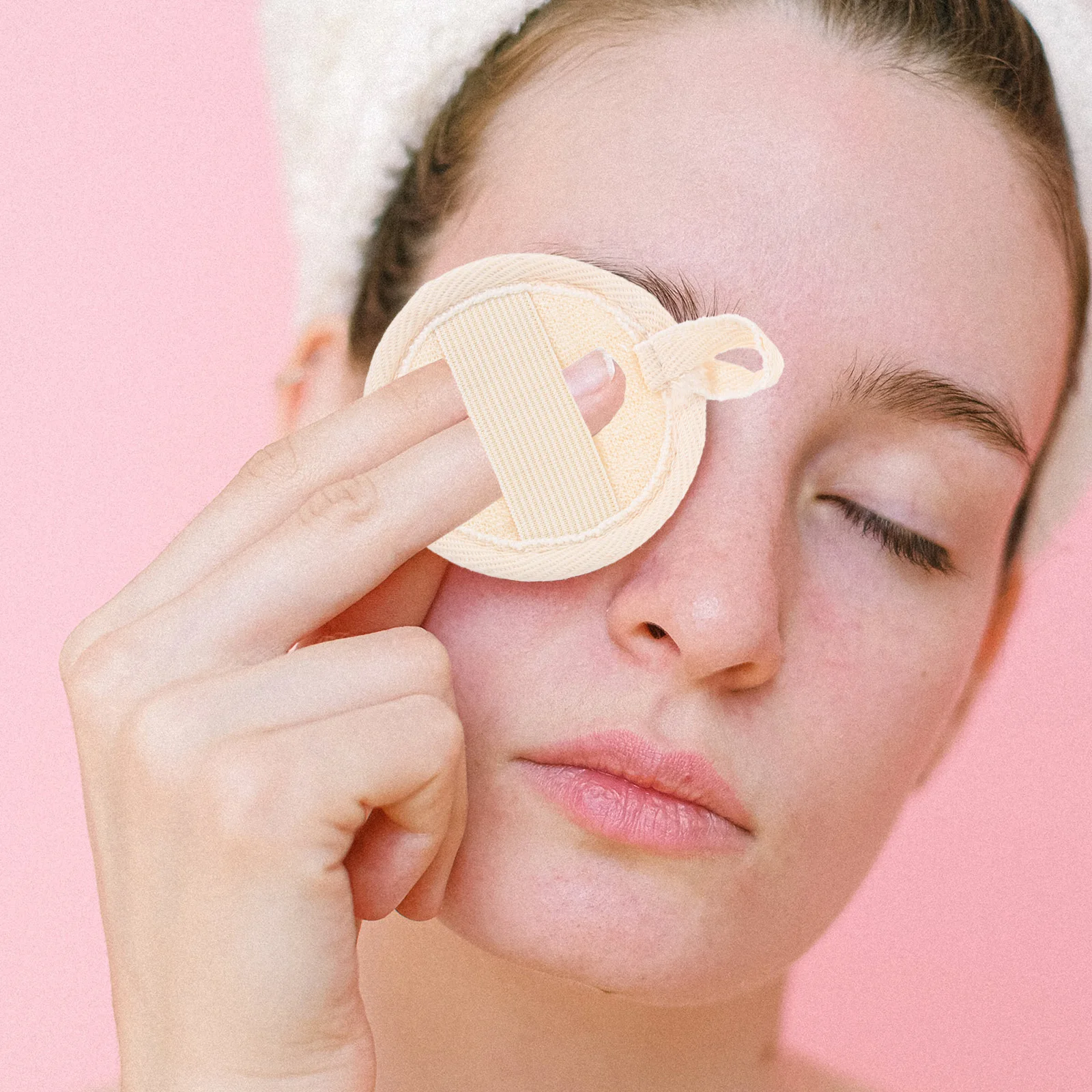 

4Pcs Face Scrubber Exfoliator Pads Soft Facial Loofah Scrubber for Deep Cleaning Suitable for Daily Use Women Face Exfoliator