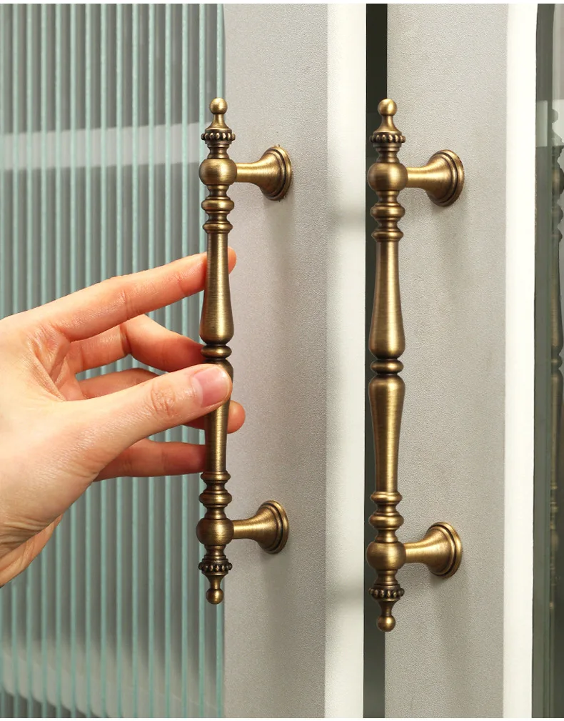 

Мебельная латунная ручка с двойным отверстием, посеребренная, для дверей шкафов, обувниц и винных шкафов