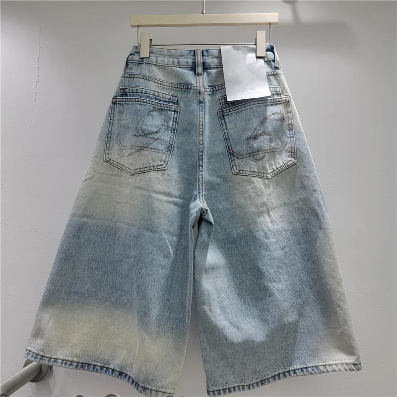 American Style Light Blue Wide Leg Denim Pants 2026 New Spring Summer High Waist Metal Buckle All-match Knee-length Short Jeans