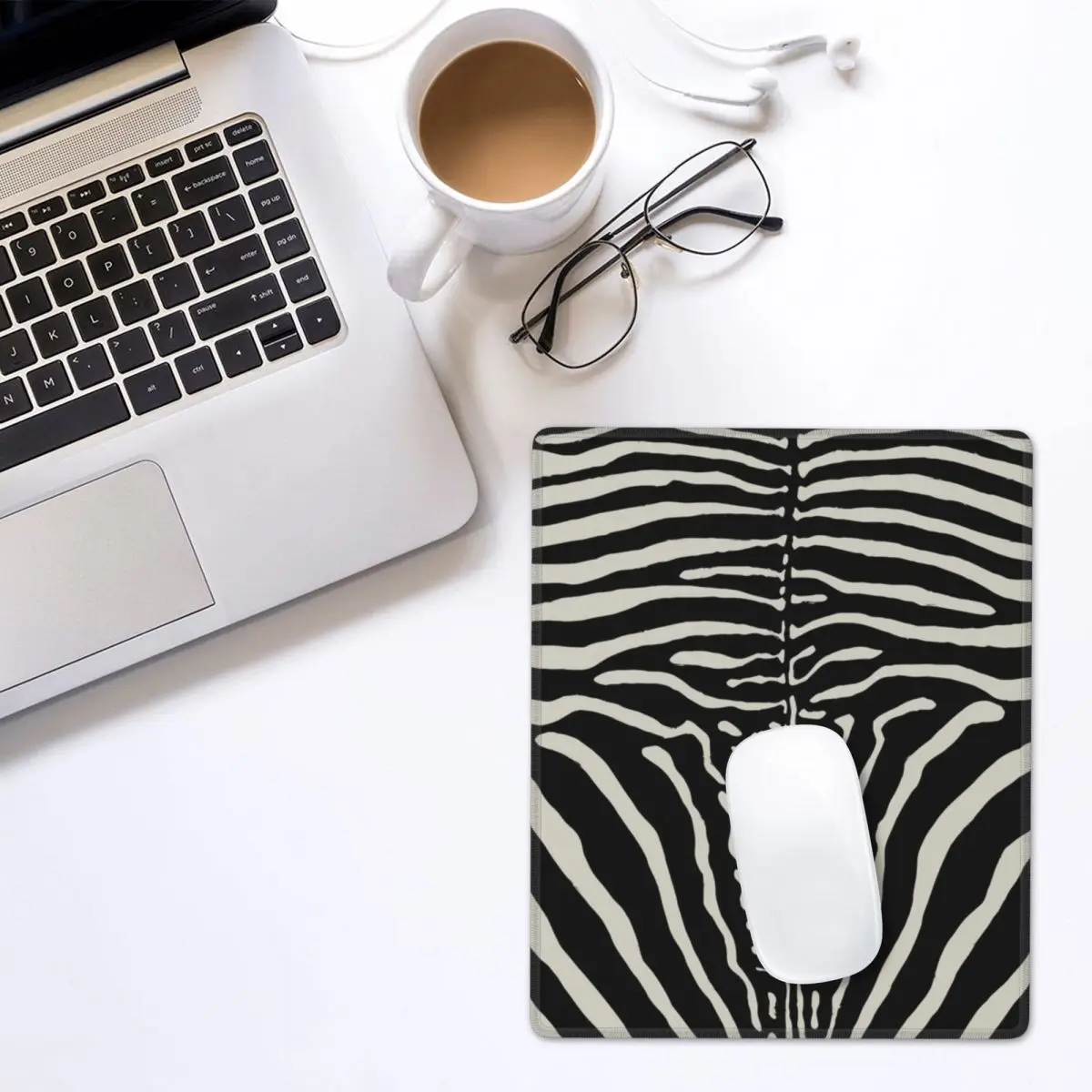 Zebra Stripes Print Skin Hide TextureMouse Pad Gamer PC Laptop Mats Keyboard Carpet Computer Gaming  Desk Mat 7x9 in 22x18 cm