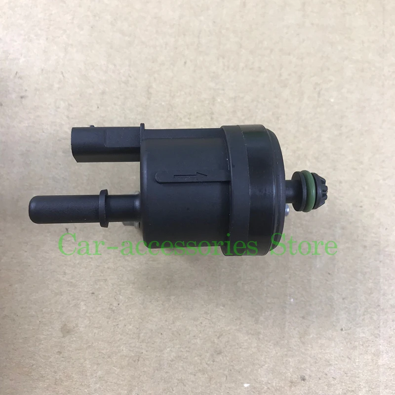 Elektrozawór upustowy pochłaniacza oparów do Chevroleta Spark 13-15 96985666