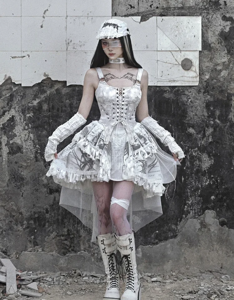 

Blood Supply Original Madhouse Vintage Suede Strap Punk Niche Trailing Print Dress Gothic Light Lolita Suspenders White Dresses.