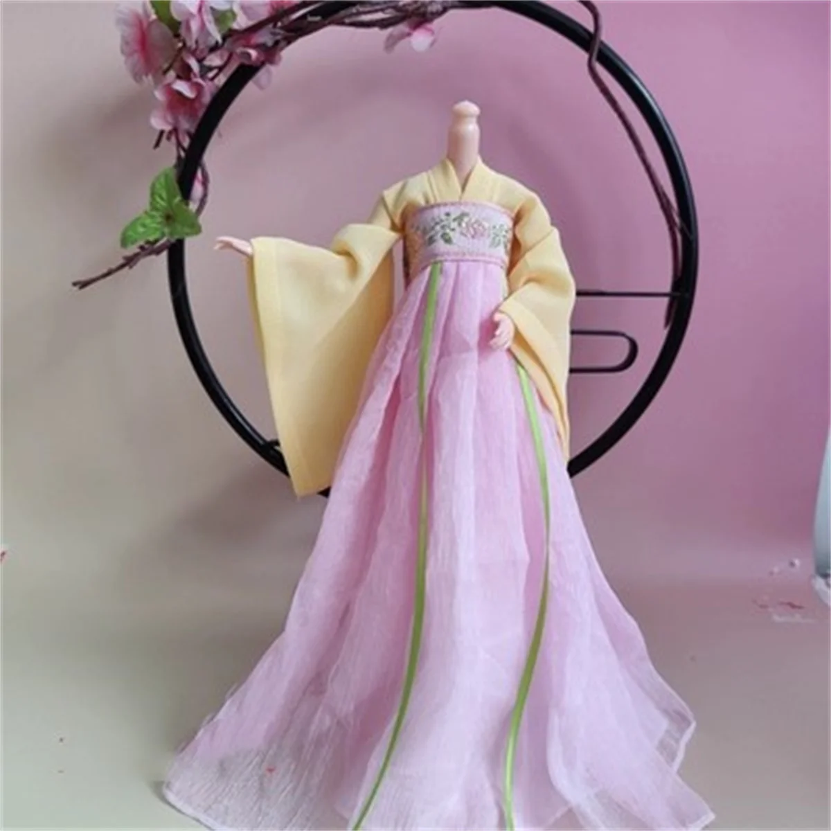 

Long Dress 1/6 Female Pink Blue Blue Hanfu Long Dress Chinese Ancient Shirt Clothes Suit for 12inch Action Figure Toys