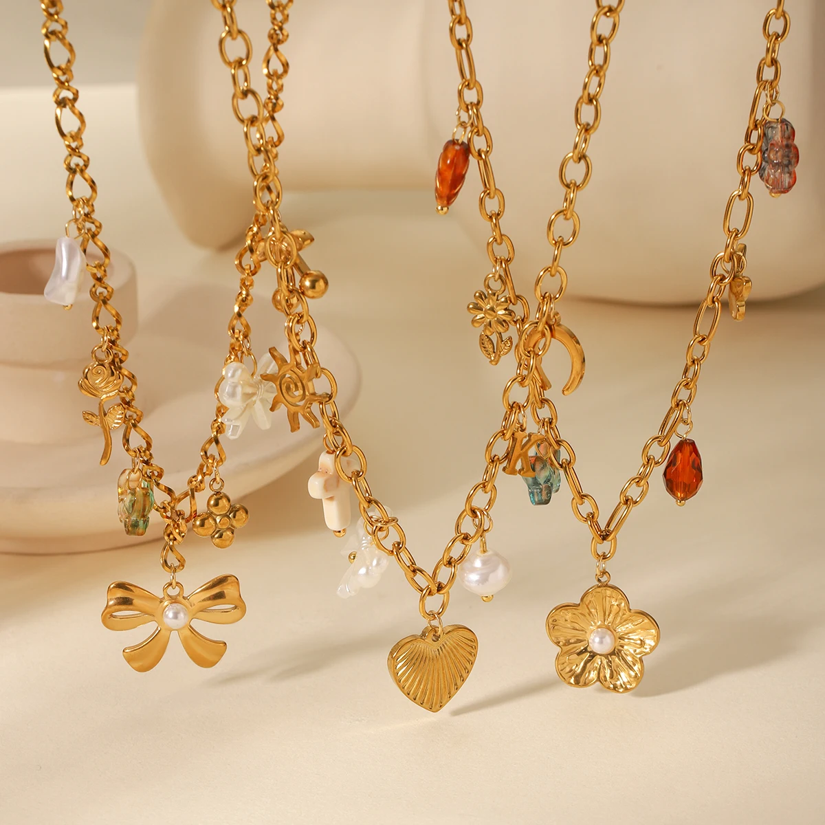 

Gold Charm Necklace For Women Alloy Flower Heart Bow Pendant Layered Chain Minimalist Jewelry Daily Wear Party Gift New Arrival