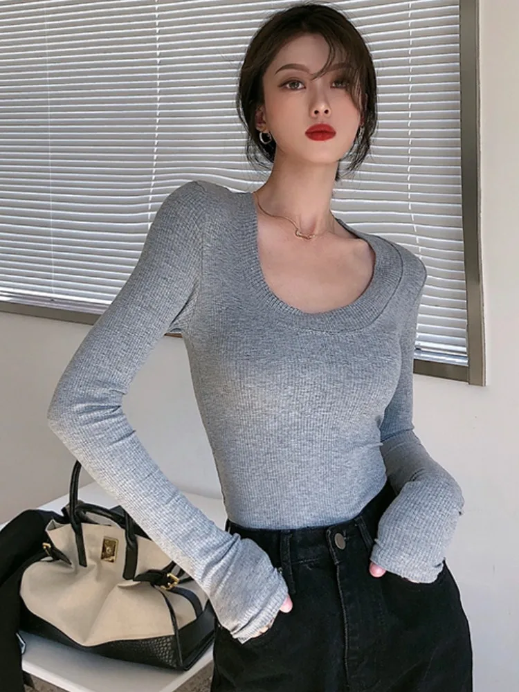 

Slim Fit Long Sleeve U-Neck Base Shirt Women Outerwear Simple Style Pure Desire Fashion Top Korean Commute Style Color