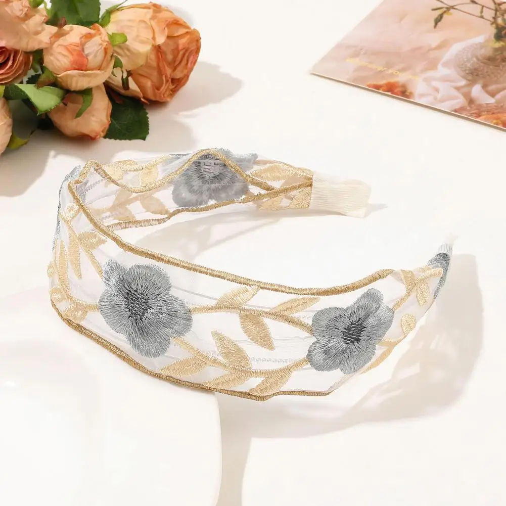 Lightweight Headband Elegant Mesh Yarn Wide Headband with Retro Embroidery Flower Pattern Soft Elastic Hair Accessory for Women