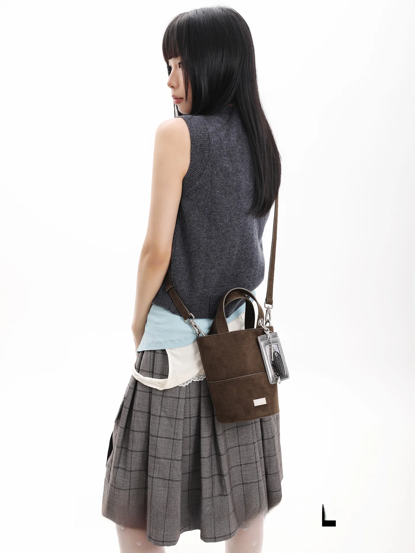 Spring Summer New Arrival JANDRESS Suede Bucket Bag with Hanging Decoration Handbag Shoulder Bag Crossbody Bag for Youth