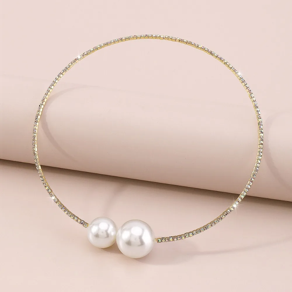 韓国風ハートカラーチョーカーネックレス、ゴールドとシルバーのラインストーンと大きなパール付き、シンプルなバンケットジュエリー、オープンカラーネックレス