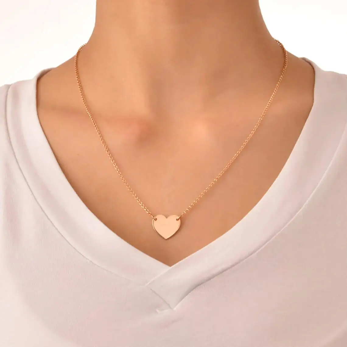 Collier avec pendentif en forme de cœur personnalisé avec nom gravé, chaîne en acier inoxydable, bijoux de famille, cadeaux pour mères et femmes