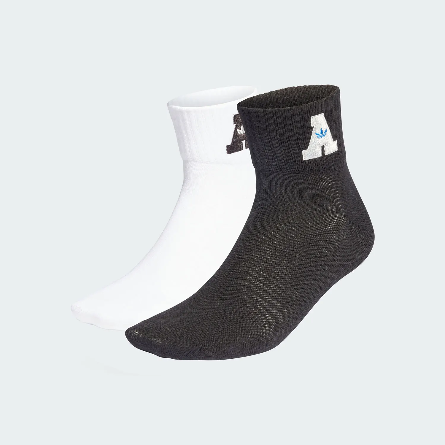 

Adidas genuine Three Stripes Men's & Women's Short Socks IS0458