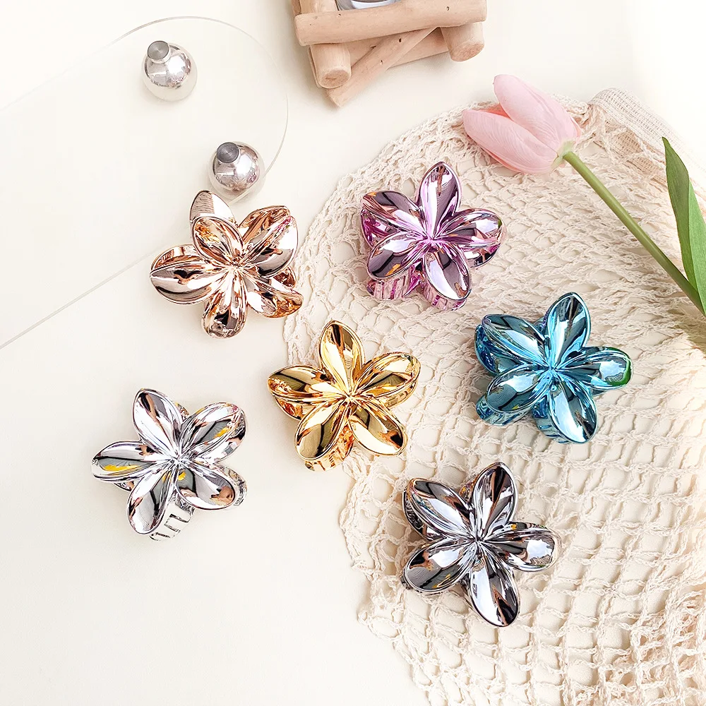 New Colorful Flower Hair Clip for Women Fashion Imitation Metal Shining Headwear Shark Clip Fashion Versatile Hair Accessories