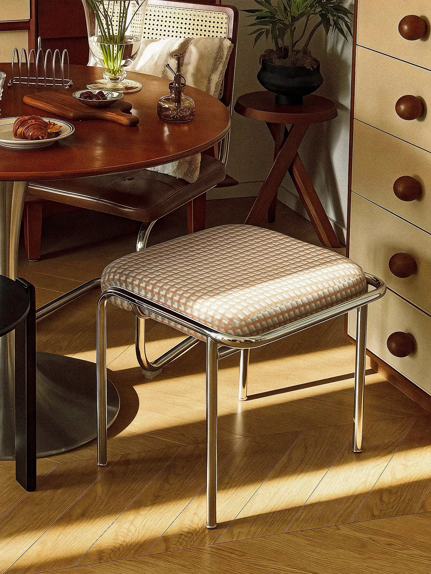 European Style Modern Ironwork Soft Packaging Stainless Steel Shoe-Changing Stool Simplicity Home Use Bedroom Dressing Stool