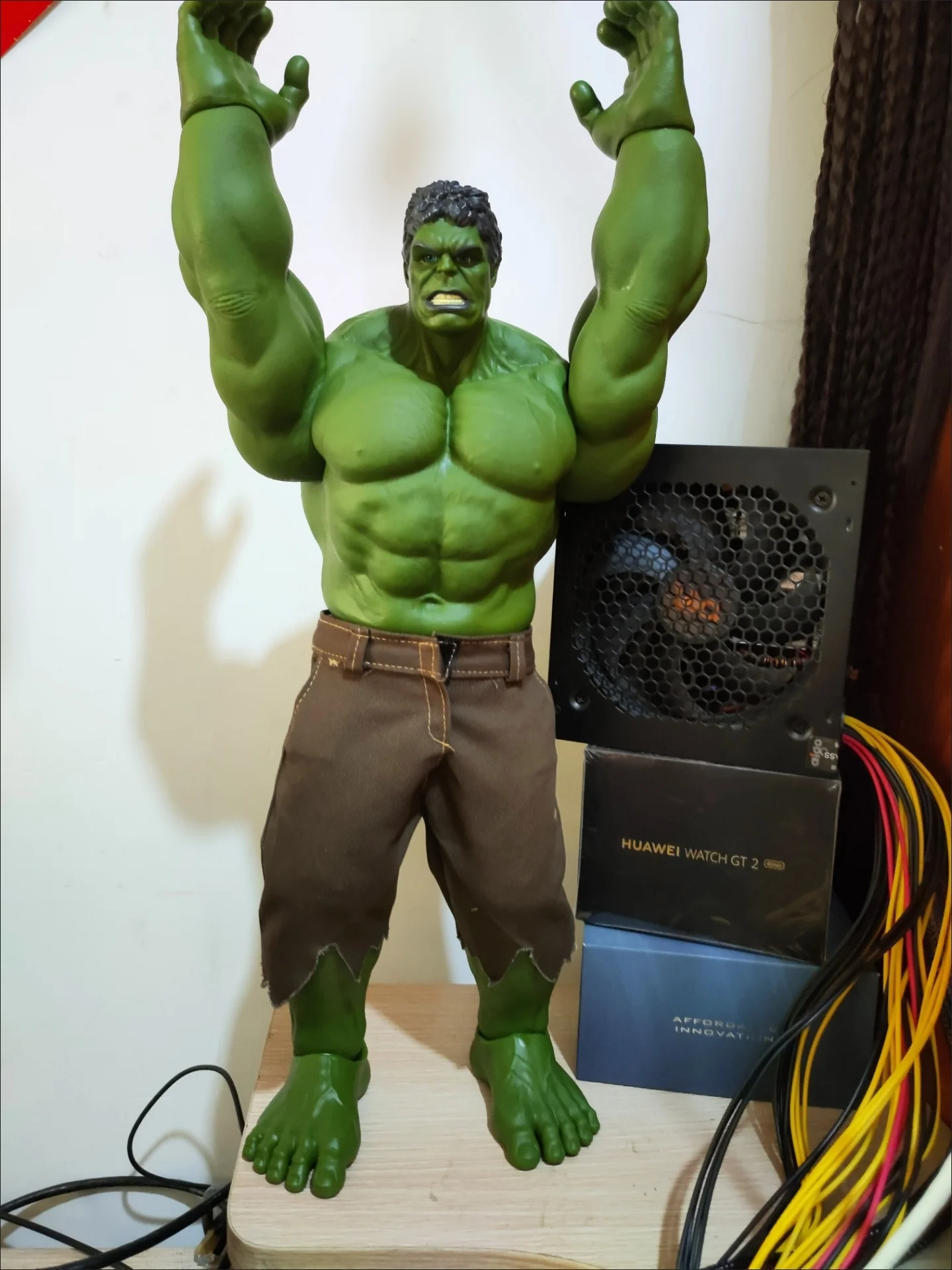marvel-hulk-action-figure-42cm-anime-character-large-doll-model-desktop-ornament-collectible-toy-for-boys-birthday-gift