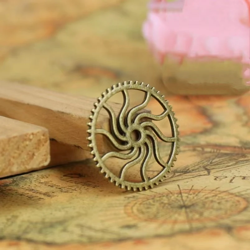 10Pcs/Lot 25mm 2 Color Metal Alloy Machinery Gear Pendant Jewelry Charm Jewelry Gear Findings, Steampunk, DIY, Industrial, Craft