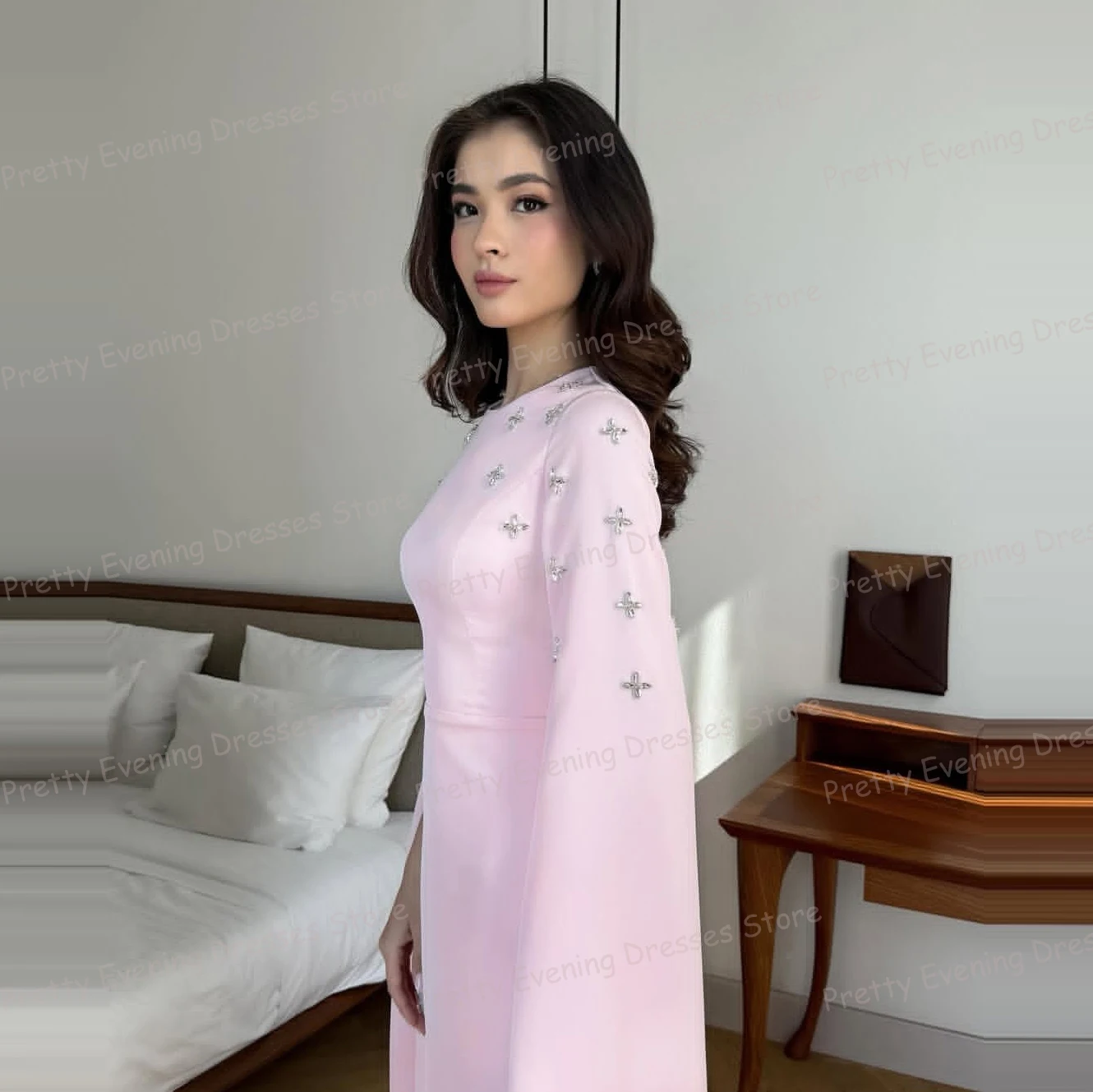 Proste Różowe Sukienki Wieczorowe Damskie Seksowne Syreny Długi Rękaw Suknie Balowe Z Cekinami Plisowane Satynowe Sukienki na Imprezę Vestidos De Noche Szyte na Miarę