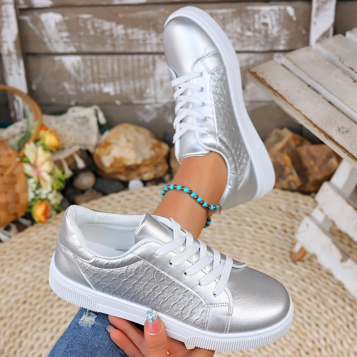 Women Gold Sneakers Fashion Lace-up Soft PU Leather Board Sliver Shoes Ladies Casual Shoes Plus Size 42