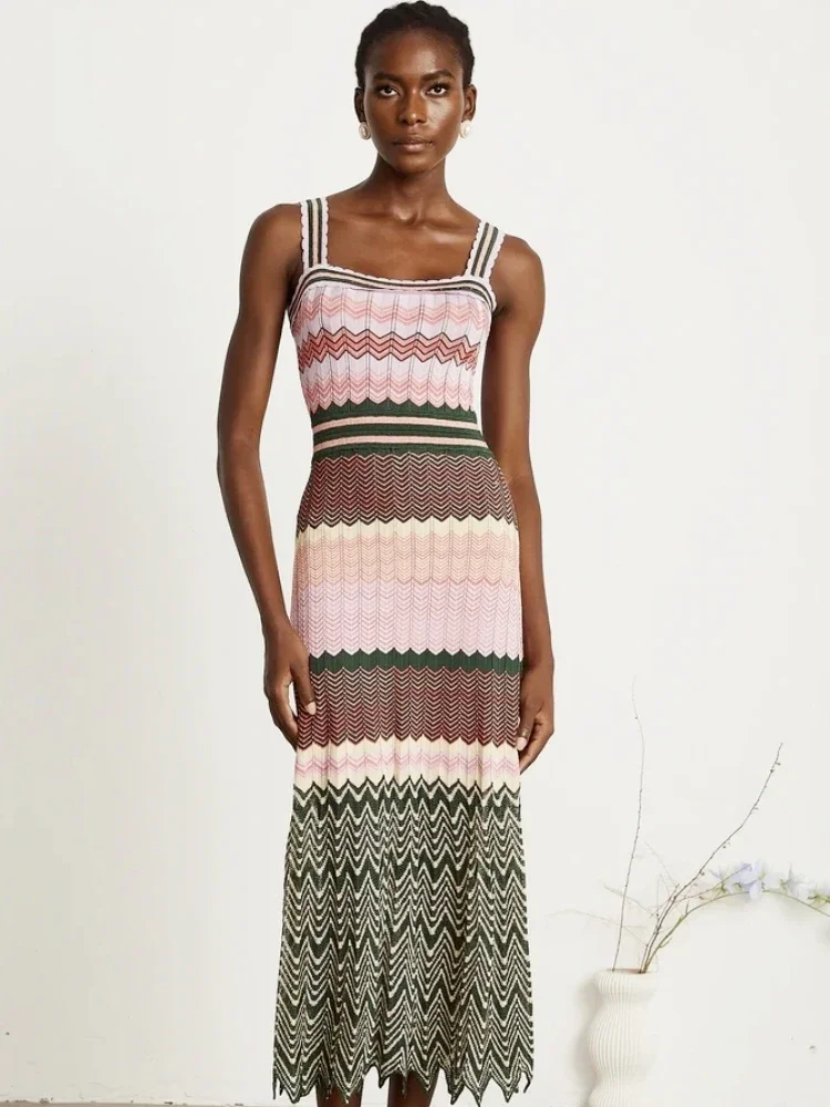 Abito lungo arabo arabo Dubai lavorato a maglia dal design di lusso Abito lungo da donna elegante senza maniche Abiti vintage da vacanza Abito Boho alla moda