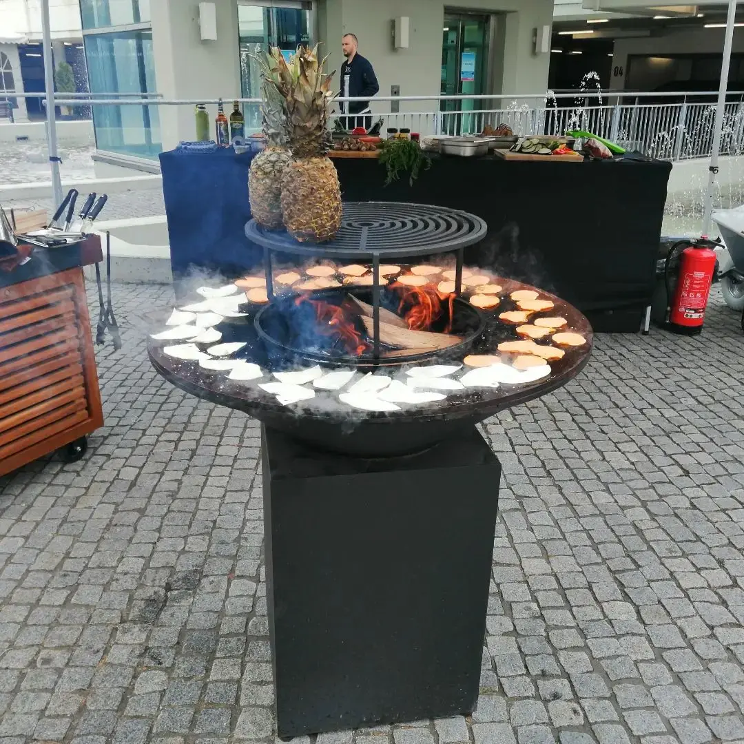 Outdoor Corten Steel Iron Fire Pit Bbq Brazier Outdoor Bbq Barbecue Charcoal Grill for Garden Outdoor Garden Rust Corten Bbq