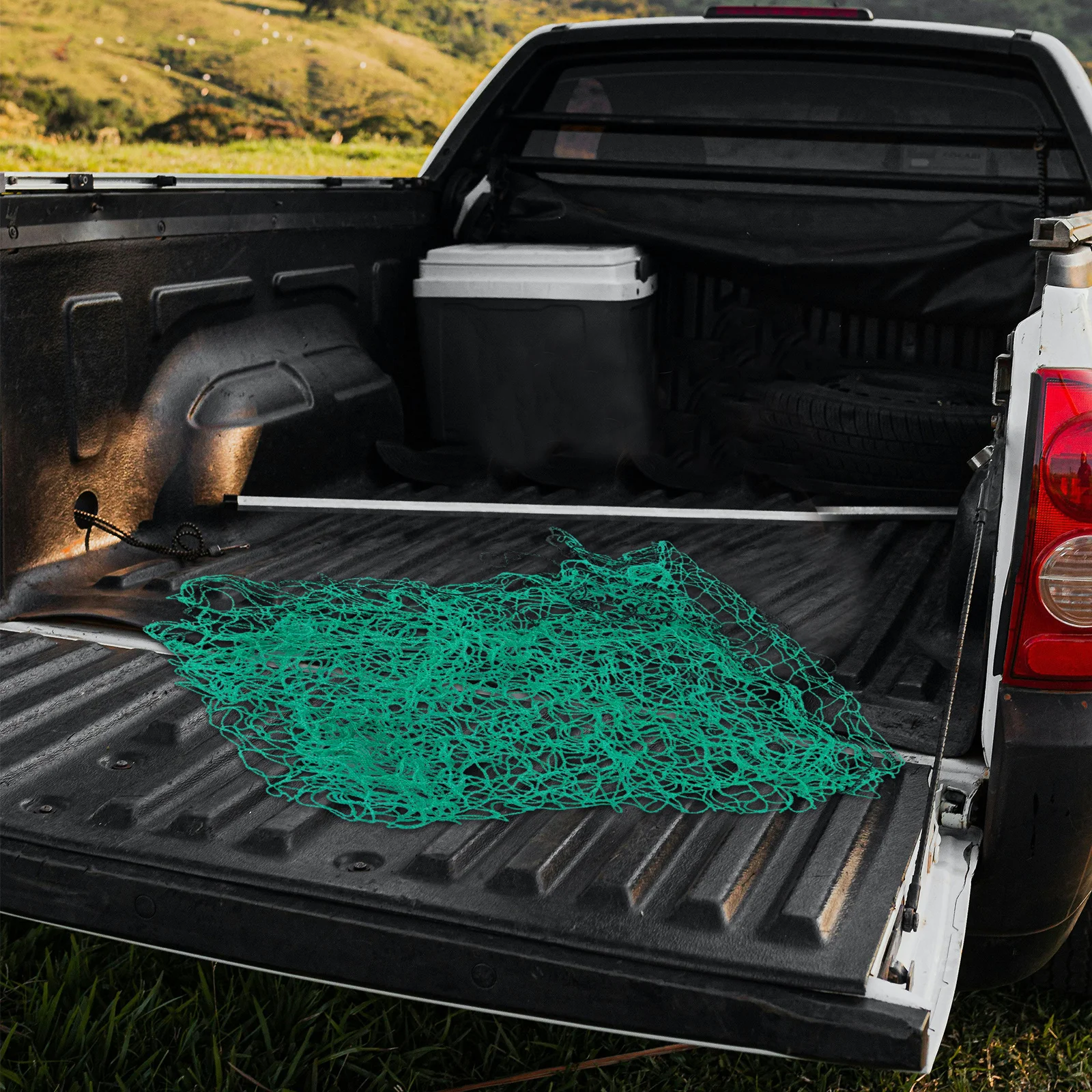 

Truck Bed Cargo Net Heavy Duty Nylon Bungee Mesh Net for Pickup Trailer Outdoor Transport Load Secure Fastening