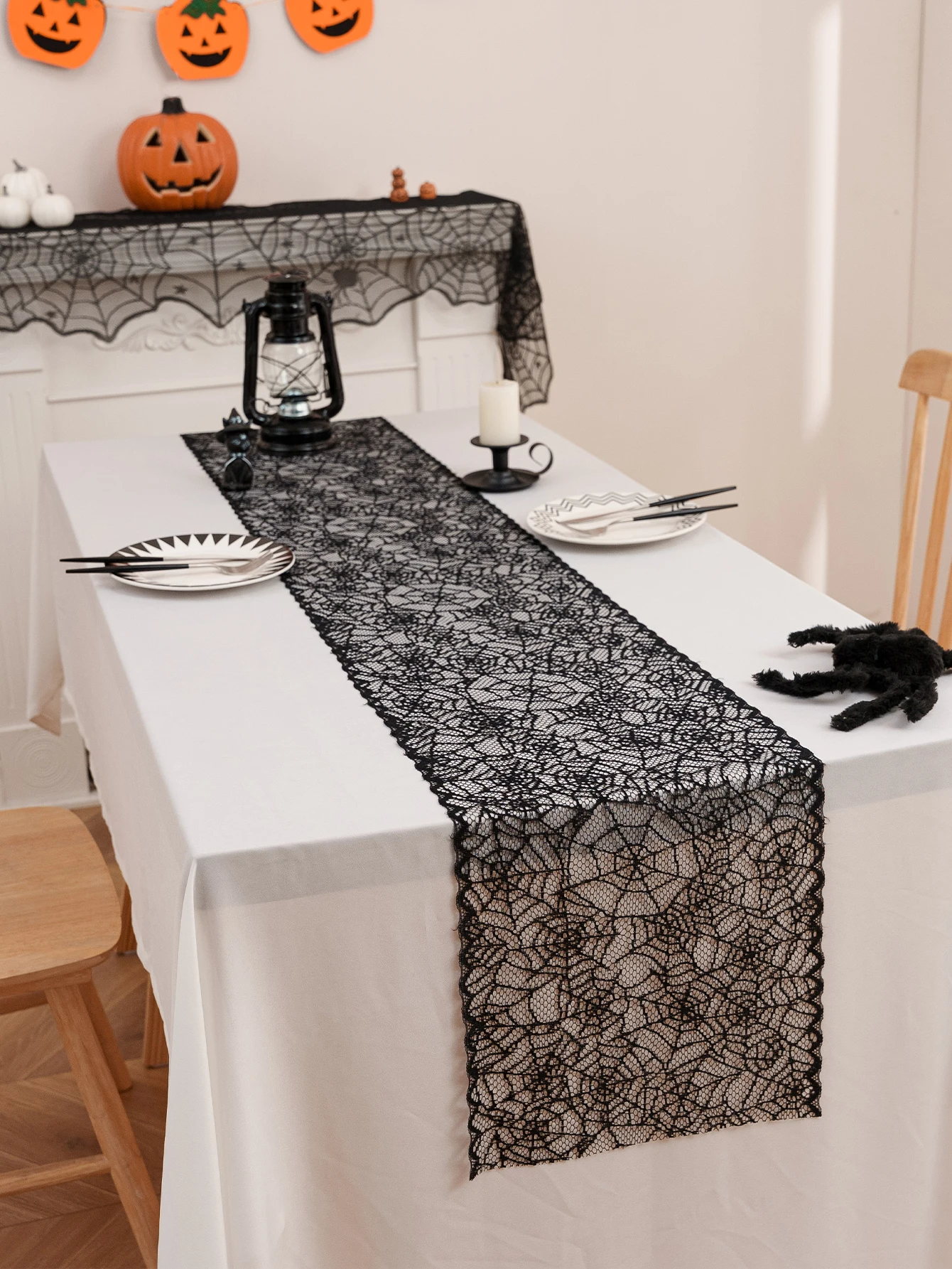 Halloween Spinnennetz Spitze Tischläufer für Wohnzimmer Küche Esstisch Dekoration Ghost Festival Terror Atmosphäre