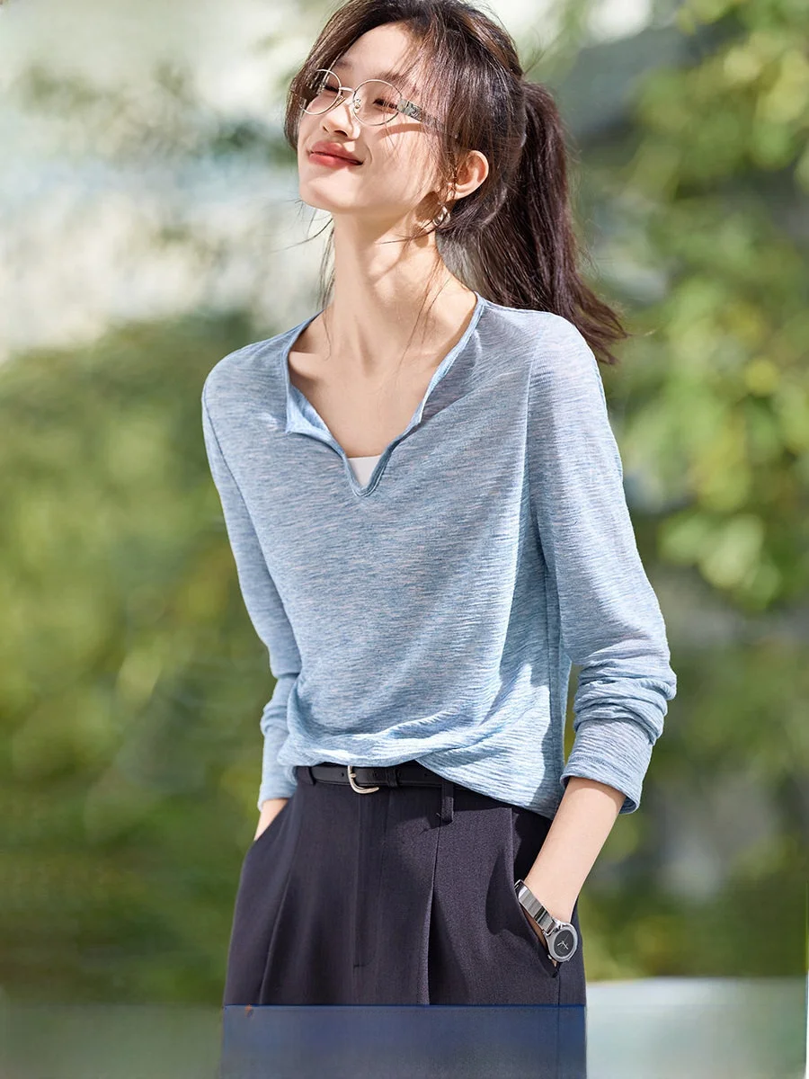 

Slimming Floral Embroidery V-Ne T-irt Women's Retro Sle Long Sve Polyester Blend Regular Length Spring 2026