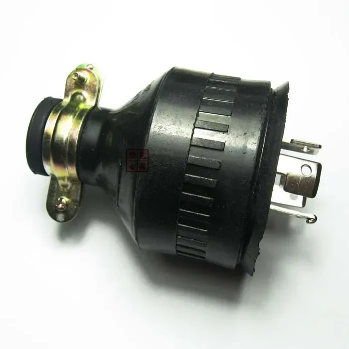 LK8420 three-phase four wire anti drop rub-ber plug 20A250V hanging type Japa-nese 4-core anti loosening electric wood plug