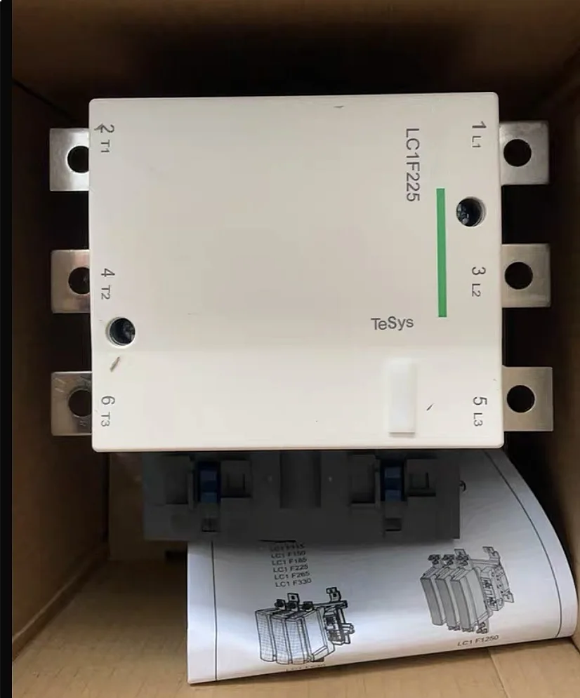 New AC Contactor LC1F225F7 LC1F225 F7 3-Pole 225A 110V 40-400Hz High Durability for Industrial Use