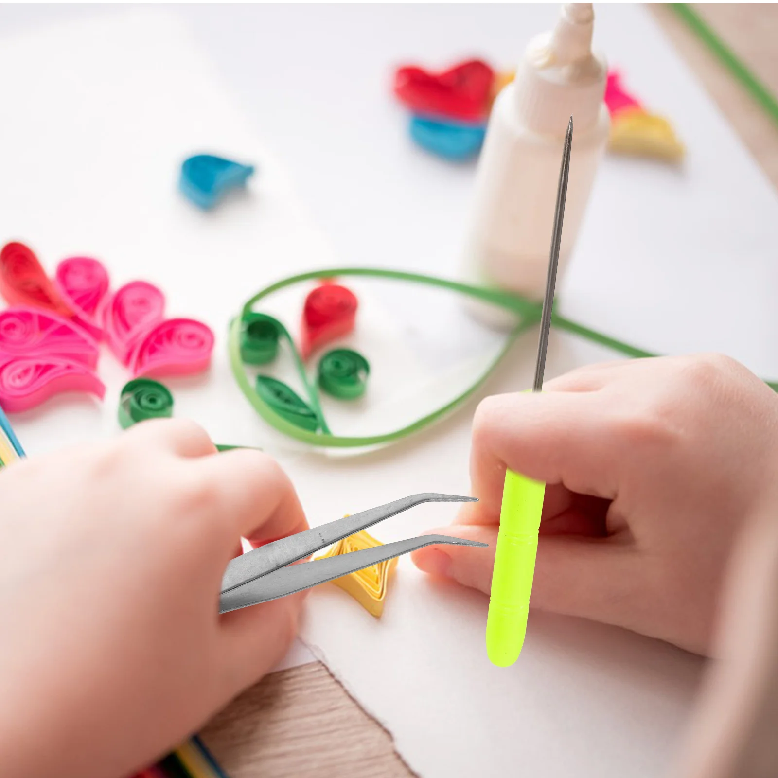 

3Pcs Quilling Pen Kit Smooth Non-Deformable Steel Tips Secure Hold Slotted Paper Craft Tool for Beginners and Hobbyists