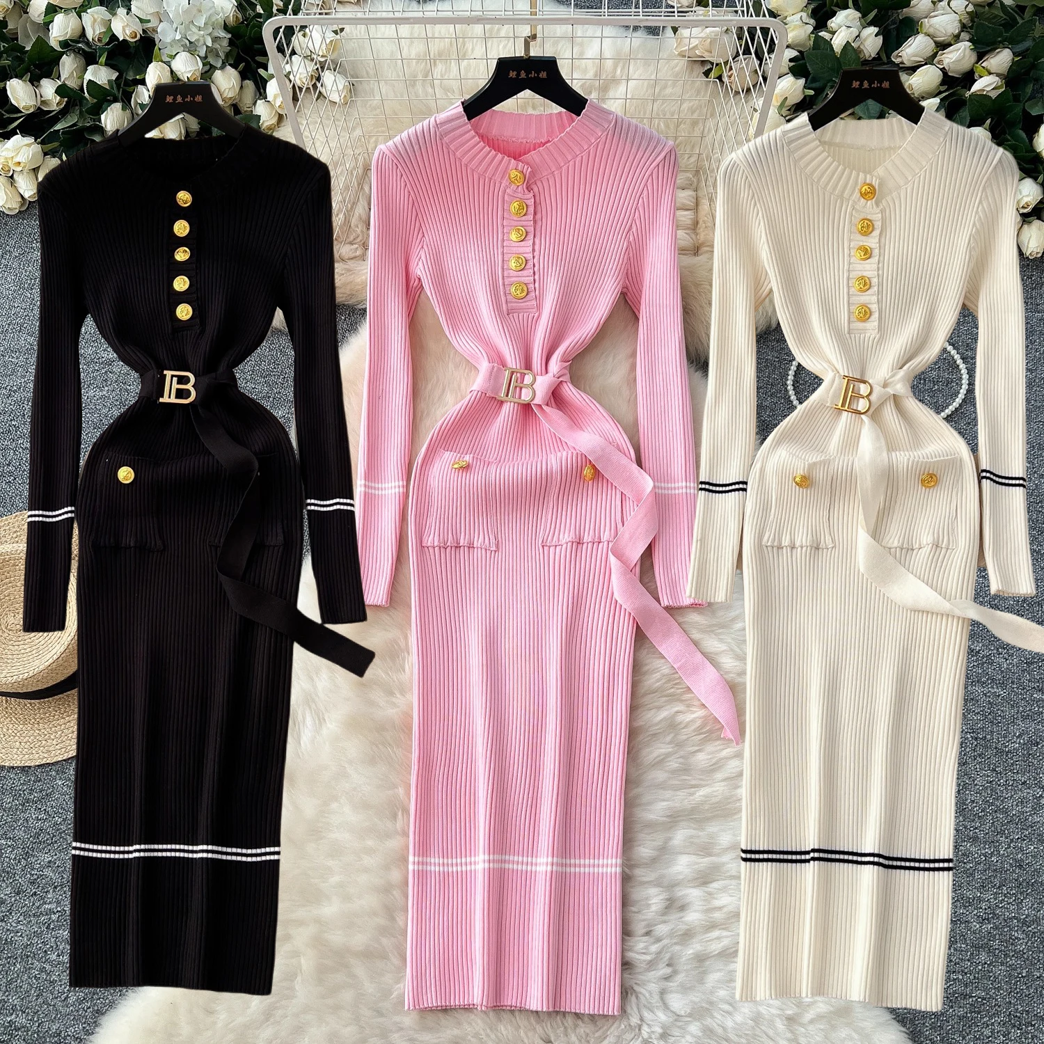 YuooMuoo Chic Fashion Sexy Package Hips Knitted Autumn Dress 2025 New Elegant Metal Letter Belt Women Dress Winter Lady Dresses