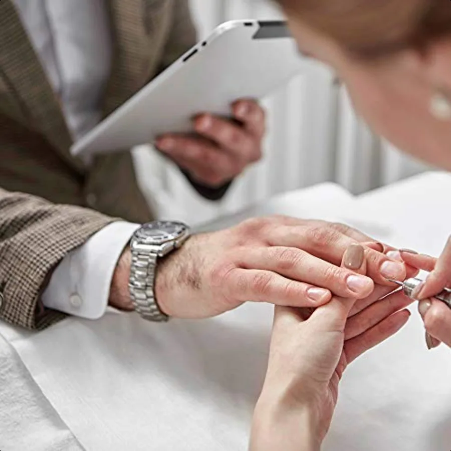 مجموعة ForPro Profional مناشف العناية بالأظافر المميزة للتقليم والباديكير خالية من الوبر مع ظهر بولي 12 × 16 50 عددًا