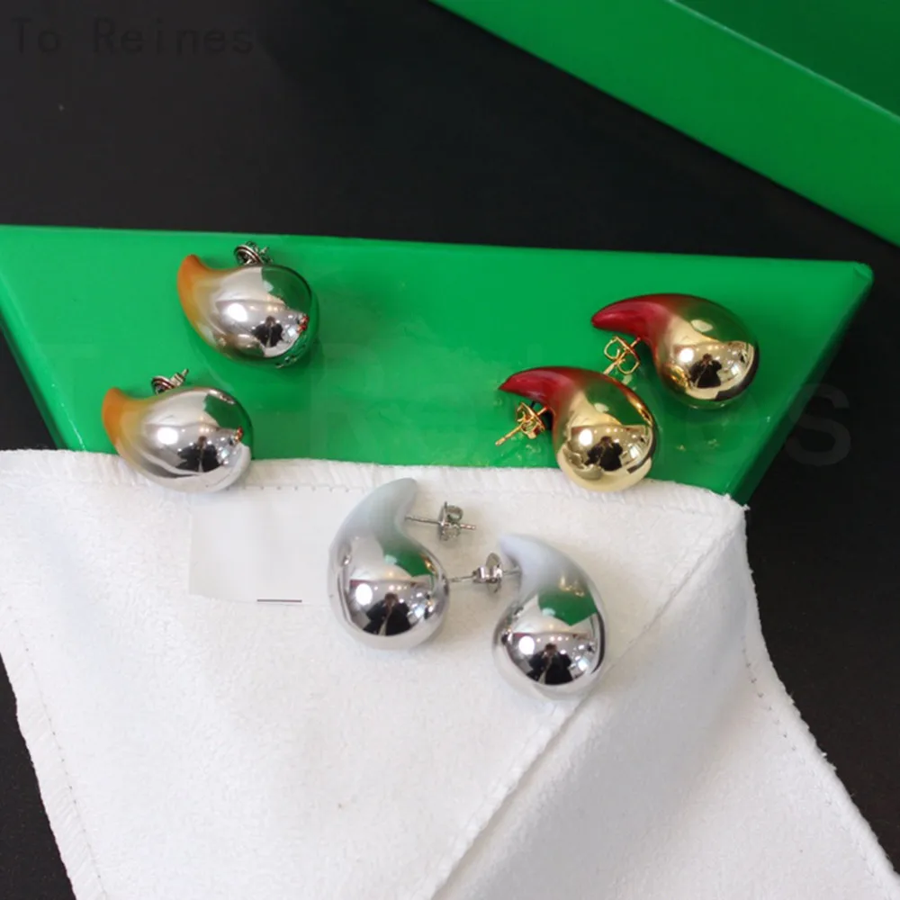 Imagem -02 - Brincos Grandes de Metal para Mulheres Eardrop Retrô Gradiente Bicolor Especial Brincos Gradientes Lisos e Volumosos Joias Avançadas para Banquete