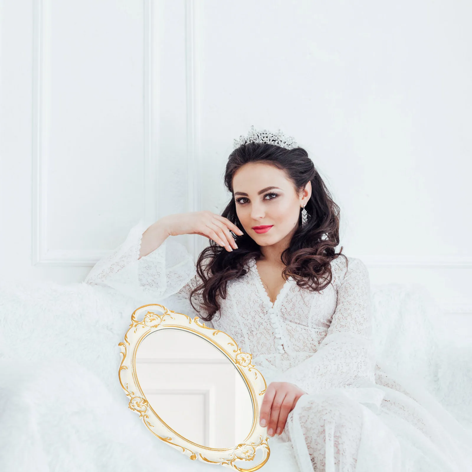 

Mirror Jewelry Tray Storage Tray Exquisite Household Supply for Women Table Coffee Dessert Serving Mirror Plate