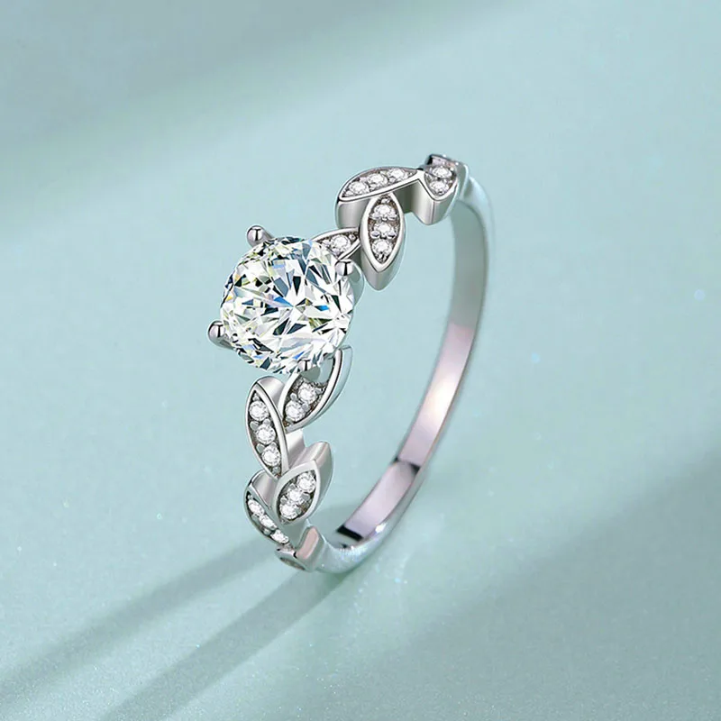 Moissanite Ring Female New Temperament Winding Leaves Artificial Diamond 925 Silver Ring for Girlfriend Confession Proposal Gift