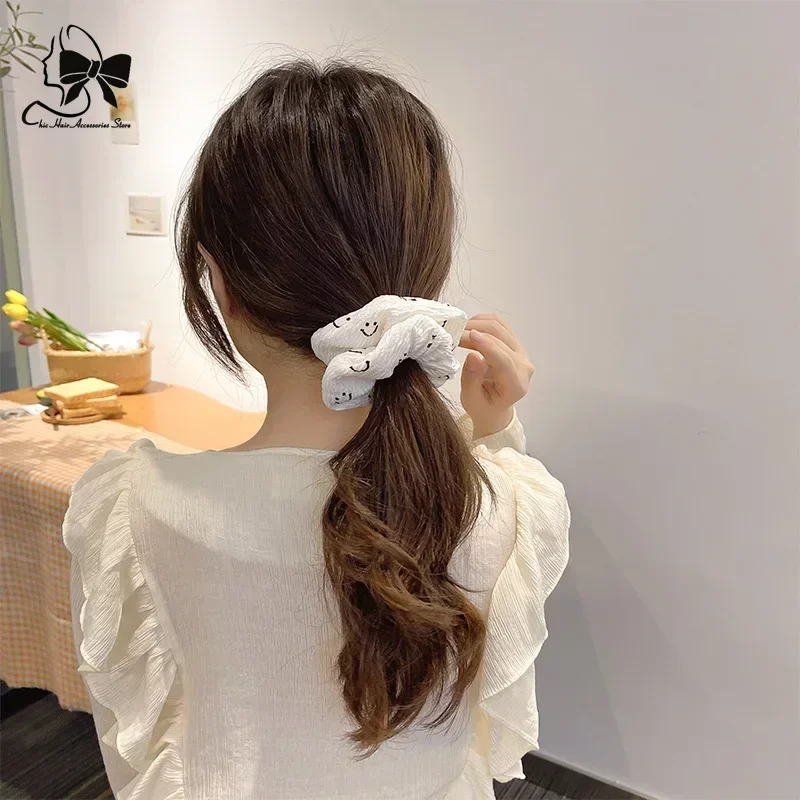 Lovely Simple Cute Large Hair Ring Fashion Smiling Face Fabric Ties Hair Ring Scrunchies Accessories for Women 2024 New