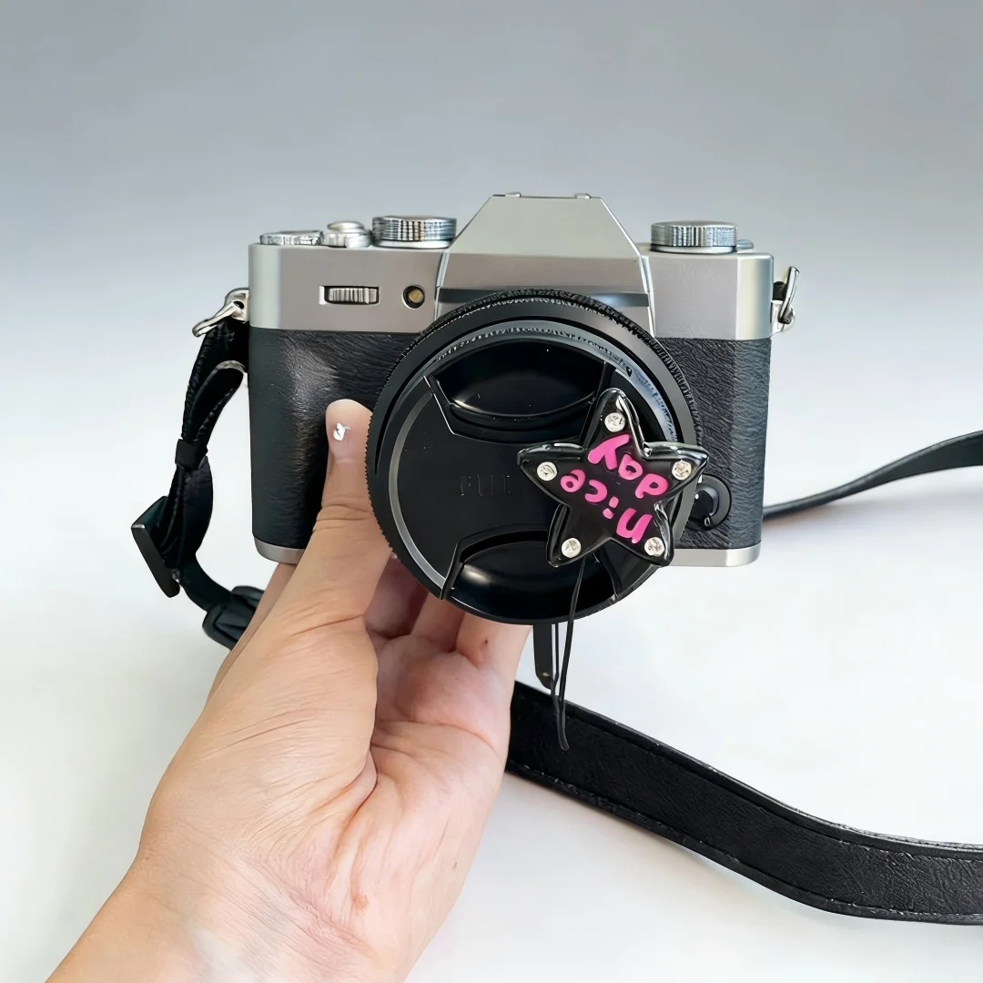 غطاء عدسة الكاميرا بتصميم كرتو - مراجعة Sony Camera Zv-E10 وسعره